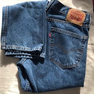 Men’s Levi 505 med wash blue jeans 32x32